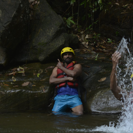 WHITE WATER RAFTING