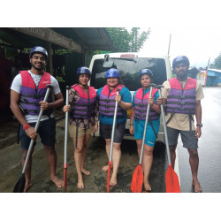 WHITE WATER RAFTING